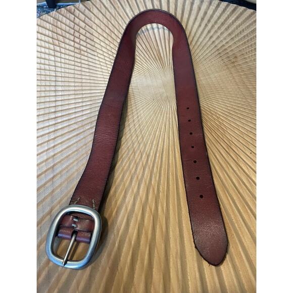 American Eagle Brown Geniue Leather Belt Silver Buckle Western Womens Size Small - Picture 2 of 8